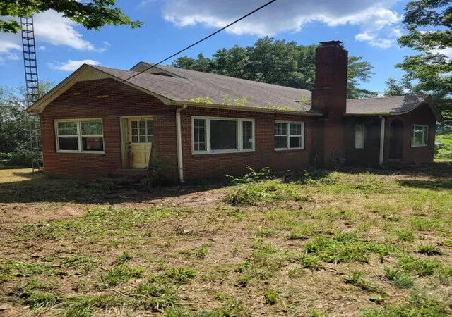 Photo 1 of Single family home for sale at 93 Clayton Dr, Murray, KY 42071 | MLS# 26019951 | Listing updated on 2026-08-14
