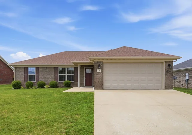Photo 2 of Sale Pending at 479 Southern Cross Dr, Richmond, KY 40475 | MLS# 26019504 | Listing updated on 2026-10-03