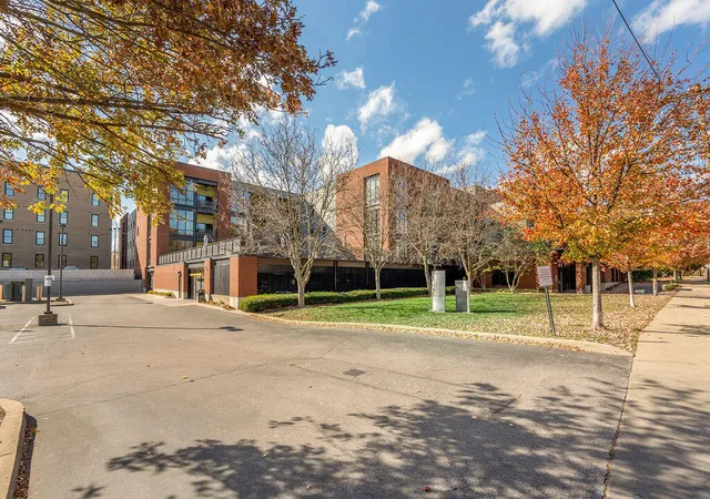 Photo 3 of Condo for sale at 350 E Short St #307, Lexington, KY 40507 | MLS# 26019693 | Listing updated on 2026-07-30
