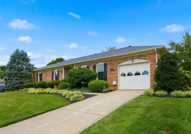 Photo 2 of Sale Pending at 405 Weil Ln, Nicholasville, KY 40356 | MLS# 26019584 | Listing updated on 2026-08-26