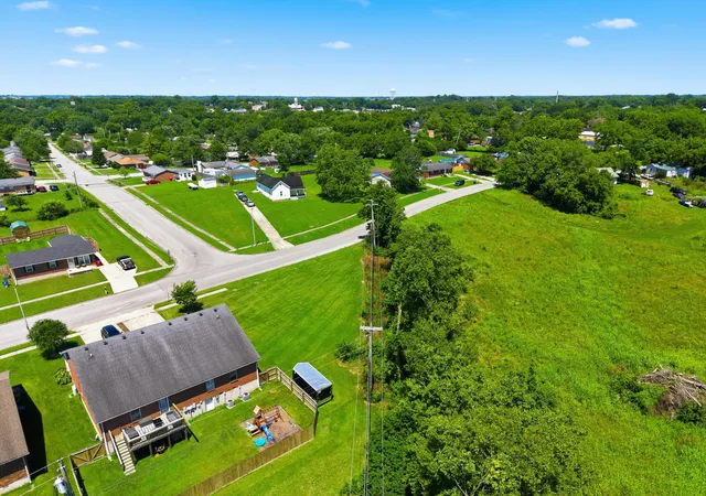 Photo 3 of Land for sale at 400 402 Miles Rd, Nicholasville, KY 40356 | MLS# 26019477 | Listing updated on 2026-07-22