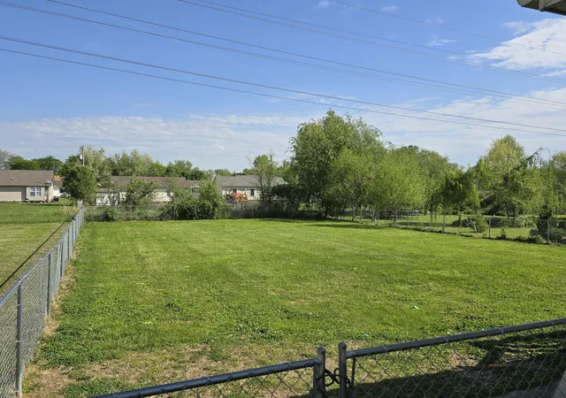 Photo 19 of Single family home for sale at 1977 Timberline Cir, Oak Grove, KY 42262 | MLS# 26019618 | Listing updated on 2026-07-23
