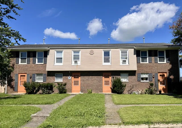 Multi family home for sale at 443 Oxford Dr #443,445,447,449, Winchester, KY 40391 | MLS# 26019713