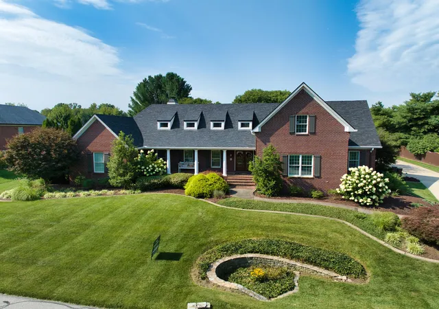Photo 1 of Single family home for sale at 108 Saratoga Dr, Frankfort, KY 40601 | MLS# 26020324 | Listing updated on 2026-08-06