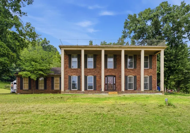 Photo 1 of Single family home for sale at 74 Fredericktown Rd, Springfield, KY 40069 | MLS# 26019507 | Listing updated on 2026-10-06