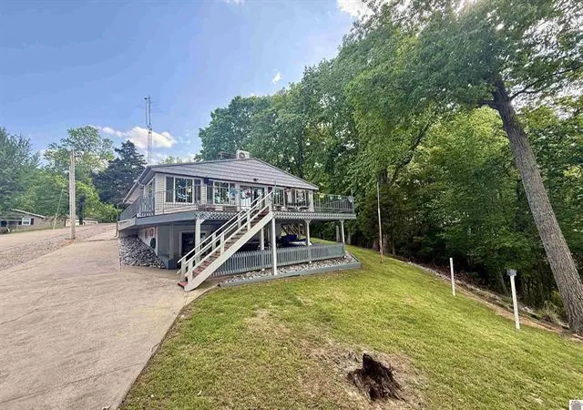 Photo 3 of Single family home for sale at 178 Cedar Point Rd, Cadiz, KY 42211 | MLS# 26019499 | Listing updated on 2026-08-07