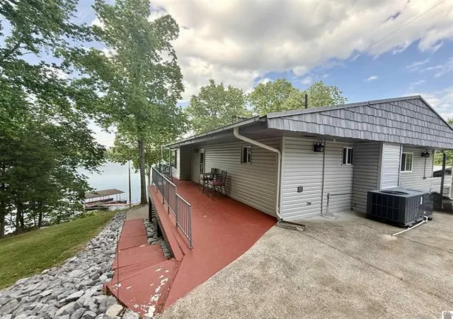 Photo 4 of Sale Pending at 178 Cedar Point Rd, Cadiz, KY 42211 | MLS# 26019499 | Listing updated on 2026-09-19