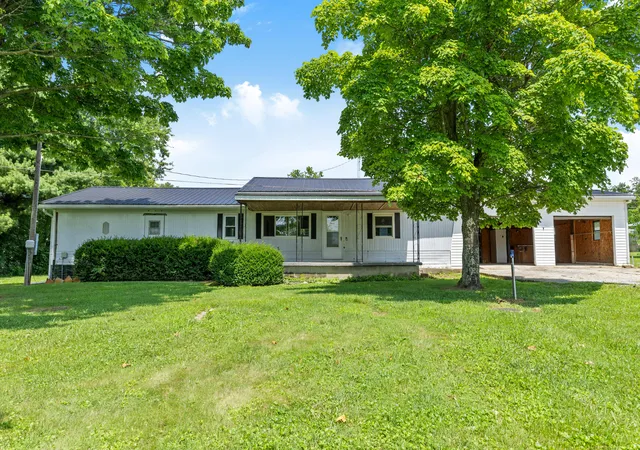 Photo 3 of Single family home for sale at 7911 Morehead Rd, Flemingsburg, KY 41041 | MLS# 26019962 | Listing updated on 2026-09-18