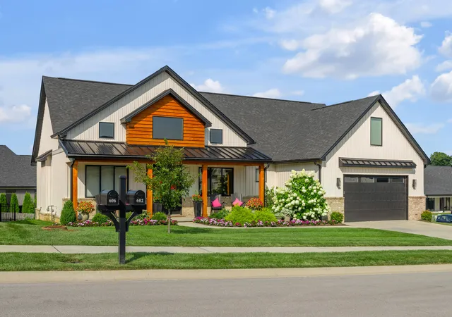 Photo 1 of Single family home for sale at 602 Trinity Ln, Versailles, KY 40383 | MLS# 26019738 | Listing updated on 2026-09-10