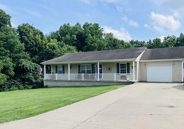 Photo 2 of Sale Pending at 117 Arrowhead Trl, Stanford, KY 40484 | MLS# 26019742 | Listing updated on 2026-09-04