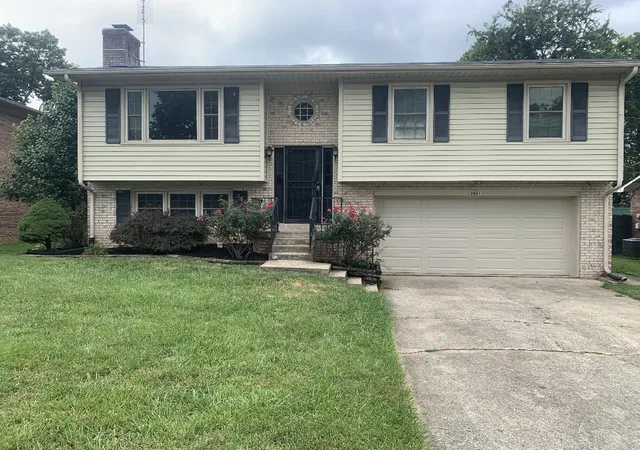 Photo 1 of Sale Pending at 3981 Weber Way, Lexington, KY 40514 | MLS# 26020218 | Listing updated on 2026-09-03