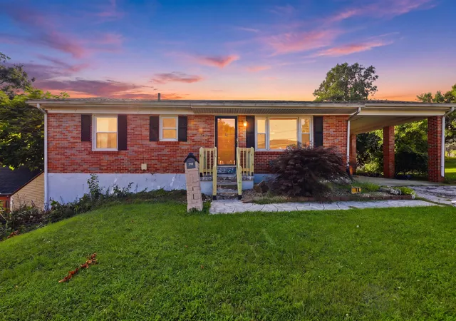 Photo 32 of Single family home for sale at 216 Rancho Dr, Frankfort, KY 40601 | MLS# 26019673 | Listing updated on 2026-10-21