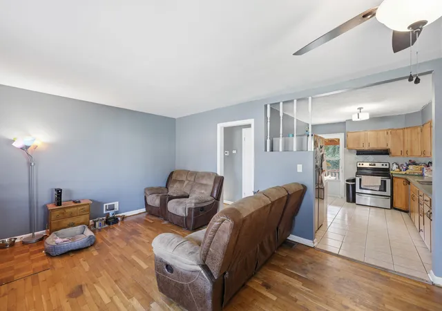 Photo 4 of Single family home for sale at 216 Rancho Dr, Frankfort, KY 40601 | MLS# 26019673 | Listing updated on 2026-08-31