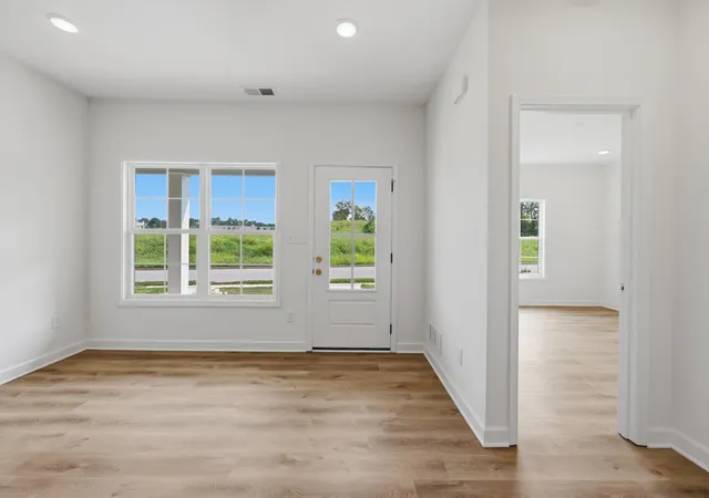 Photo 2 of Townhouse for sale at 680 Hollow Crk Rd, Lexington, KY 40511 | MLS# 26019758 | Listing updated on 2026-07-28