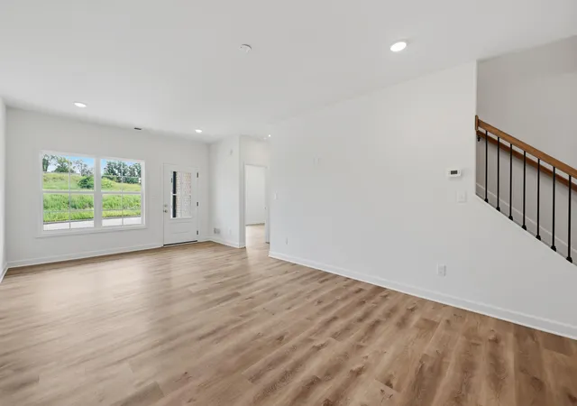 Photo 3 of Townhouse for sale at 680 Hollow Crk Rd, Lexington, KY 40511 | MLS# 26019758 | Listing updated on 2026-07-28