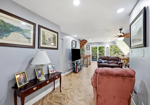 Photo 3 of Single family home for sale at 197 Sunset Lodge Rd, Lancaster, KY 40444 | MLS# 26019694 | Listing updated on 2026-07-24