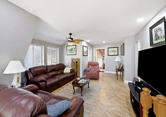 Photo 4 of Single family home for sale at 197 Sunset Lodge Rd, Lancaster, KY 40444 | MLS# 26019694 | Listing updated on 2026-09-30