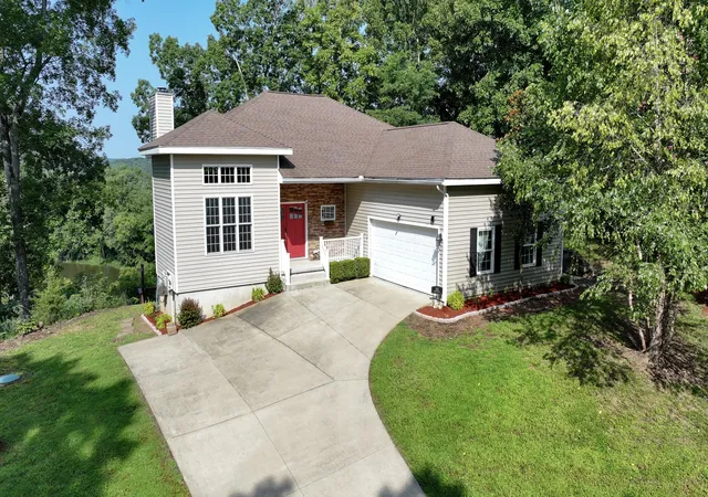 Photo 1 of Single family home for sale at 378 Harbor Dr, Cadiz, KY 42211 | MLS# 26019654 | Listing updated on 2026-07-25