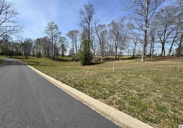 Photo 3 of Land for sale at Lot 8 Comanche Dr, Cadiz, KY 42211 | MLS# 26021402 | Listing updated on 2026-10-13
