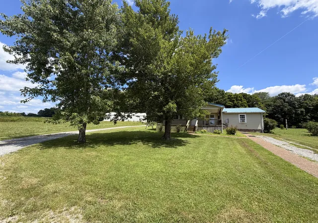 Photo 1 of Single family home for sale at 17140 Froghop Rd, Hopkinsville, KY 42240 | MLS# 26020556 | Listing updated on 2026-09-03