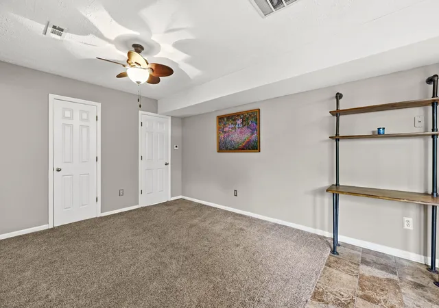 Photo 4 of Townhouse for sale at 412 Darby Crk Rd #B, Lexington, KY 40509 | MLS# 26019740 | Listing updated on 2026-08-11