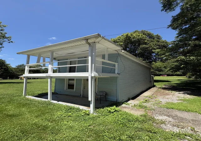 Photo 2 of Single family home for sale at 270 Taylor St, Owenton, KY 40359 | MLS# 26019730 | Listing updated on 2026-07-24