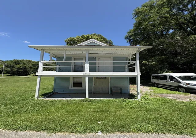 Photo 3 of Single family home for sale at 270 Taylor St, Owenton, KY 40359 | MLS# 26019730 | Listing updated on 2026-07-24