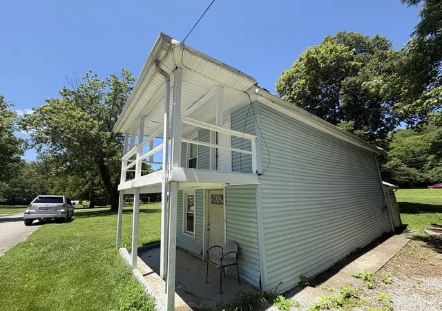 Photo 4 of Single family home for sale at 270 Taylor St, Owenton, KY 40359 | MLS# 26019730 | Listing updated on 2026-07-24
