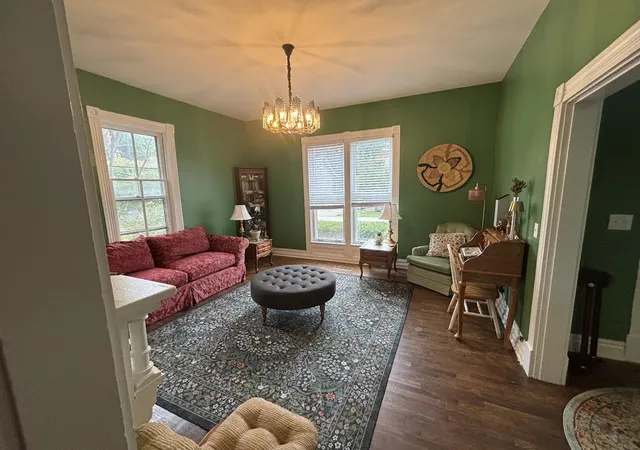 Photo 3 of Single family home for sale at 125 E Campbell St, Frankfort, KY 40601 | MLS# 26019744 | Listing updated on 2026-09-05