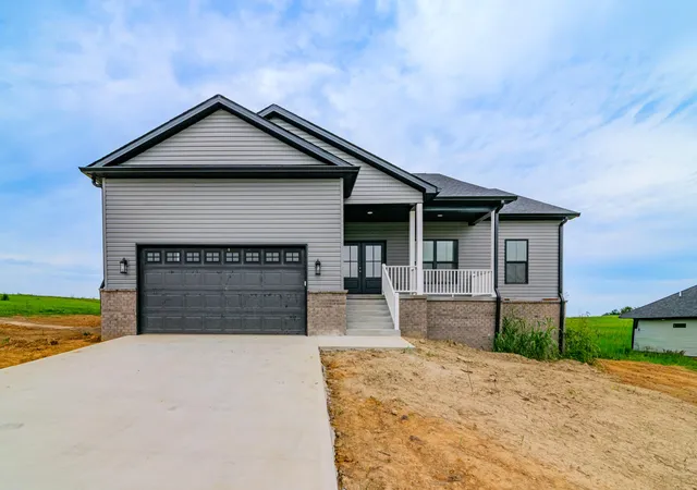 Photo 1 of Single family home for sale at 251 Boones Crk Rd, Lancaster, KY 40444 | MLS# 26019963 | Listing updated on 2026-09-16