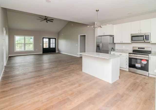 Photo 3 of Single family home for sale at 251 Boones Crk Rd, Lancaster, KY 40444 | MLS# 26019963 | Listing updated on 2026-09-16
