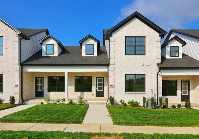 Townhouse for sale at 682 Hollow Crk Rd, Lexington, KY 40511 | MLS# 26019763