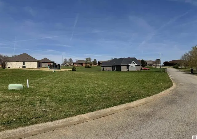 Photo 1 of Land for sale at Lot 87 Choctaw Dr, Cadiz, KY 42211 | MLS# 26021396 | Listing updated on 2026-10-13