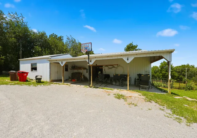 Photo 3 of Single family home for sale at 5183 Ky 36, Cynthiana, KY 41031 | MLS# 26019807 | Listing updated on 2026-07-24