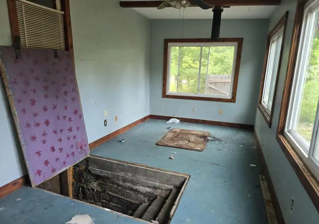 Photo 4 of Sale Pending at 212 Michigan Ave, Monticello, KY 42633 | MLS# 26020023 | Listing updated on 2026-09-10
