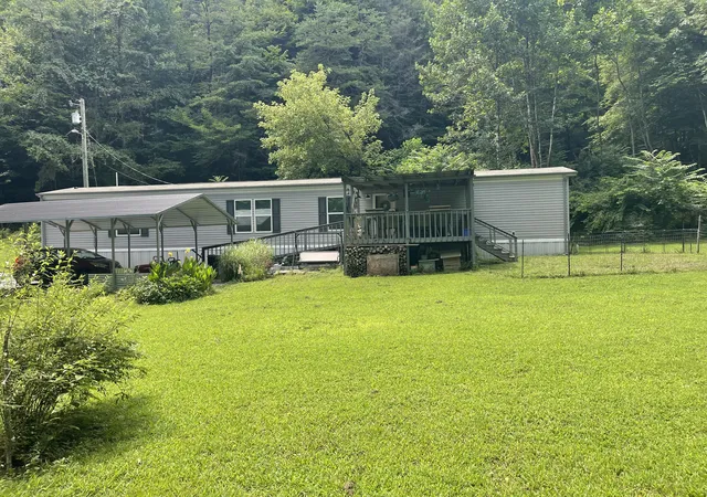 Photo 1 of Single family home for sale at 238 Coal Stone Branch Rd, Miracle, KY 40856 | MLS# 26019862 | Listing updated on 2026-09-02