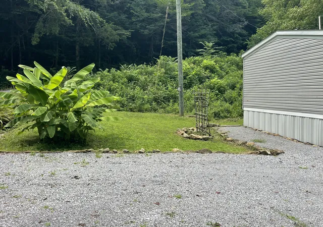 Photo 2 of Single family home for sale at 238 Coal Stone Branch Rd, Miracle, KY 40856 | MLS# 26019862 | Listing updated on 2026-09-02