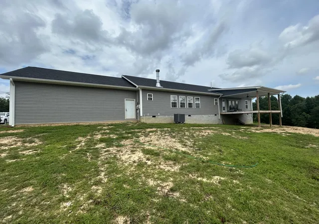Photo 4 of Single family home for sale at 1431 High Moore Rd, London, KY 40741 | MLS# 26019910 | Listing updated on 2026-08-05