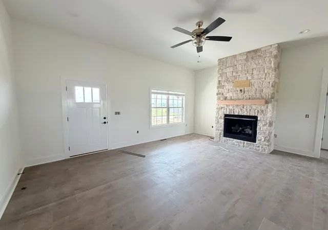Photo 2 of Single family home for sale at 114 Cabela Dr, Richmond, KY 40475 | MLS# 26019868 | Listing updated on 2026-09-14