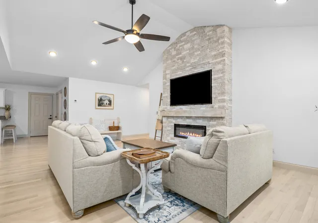 Photo 4 of Single family home for sale at 188 Cloyd Dr, London, KY 40741 | MLS# 26019880 | Listing updated on 2026-09-23