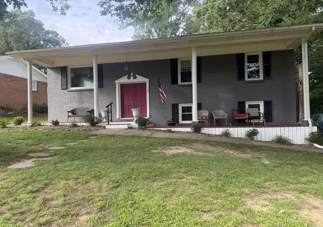 Photo 2 of Single family home for sale at 336 Oaklawn Cir, Corbin, KY 40701 | MLS# 26019913 | Listing updated on 2026-09-03
