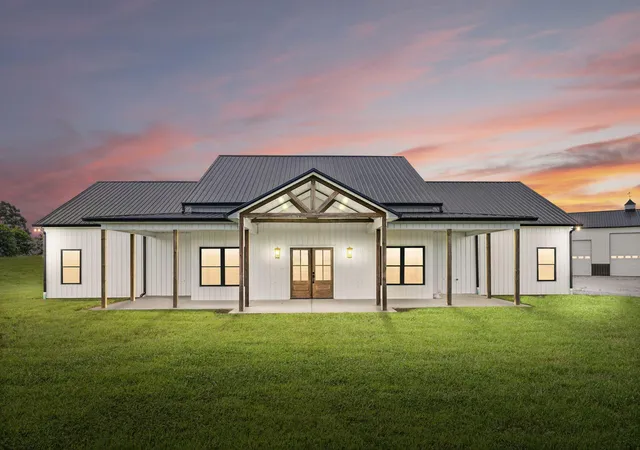 Photo 1 of Sale Pending at 14369 Fruit Hl Red Brg Rd, Crofton, KY 42217 | MLS# 26019925 | Listing updated on 2026-09-04