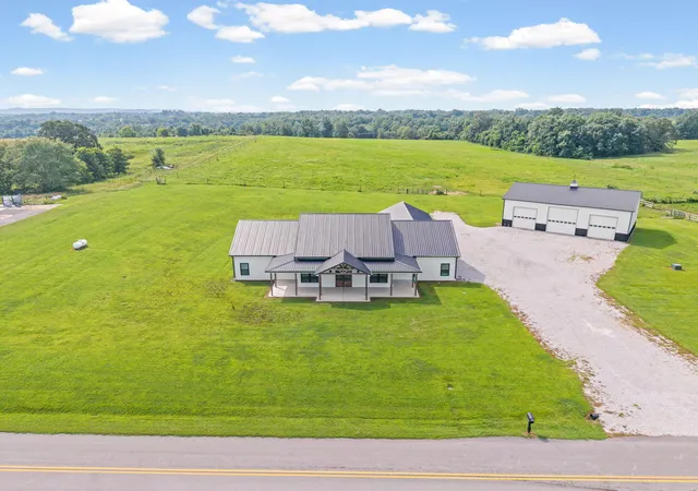 Photo 3 of Sale Pending at 14369 Fruit Hl Red Brg Rd, Crofton, KY 42217 | MLS# 26019925 | Listing updated on 2026-09-04