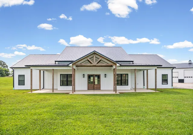 Photo 3 of Sale Pending at 14369 Fruit Hl Red Brg Rd, Crofton, KY 42217 | MLS# 26019925 | Listing updated on 2026-10-08
