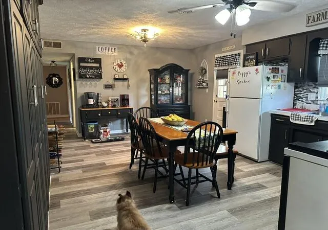 Photo 4 of Single family home for sale at 101 Ball St, Springfield, KY 40069 | MLS# 26019930 | Listing updated on 2026-08-21