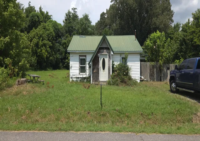Photo 1 of Single family home for sale at 1119 Rutter St, Paducah, KY 42003 | MLS# 26019940 | Listing updated on 2026-09-16