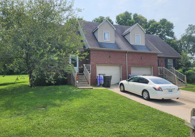 Photo 1 of Sale Pending at 236 238 Brookside Dr, Georgetown, KY 40324 | MLS# 26020006 | Listing updated on 2026-07-31
