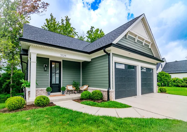 Photo 1 of Single family home for sale at 3529 Harper Woods Ln, Lexington, KY 40515 | MLS# 26019987 | Listing updated on 2026-10-02