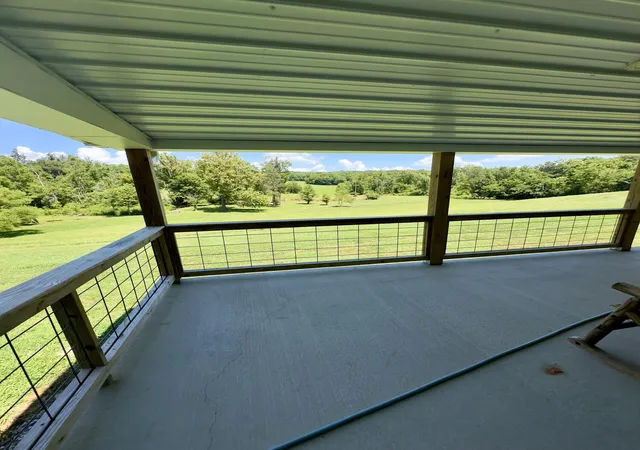Photo 3 of Single family home for sale at 7120 N Hwy 127 B, Albany, KY 42602 | MLS# 26020033 | Listing updated on 2026-09-15