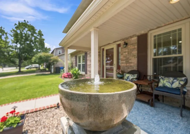 Photo 3 of Single family home for sale at 3321 Carriage Ln, Lexington, KY 40517 | MLS# 26020170 | Listing updated on 2026-09-11
